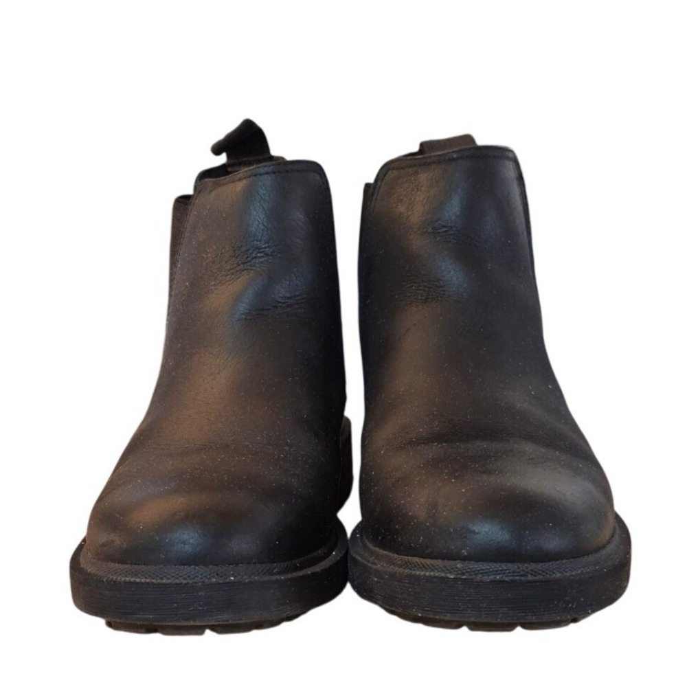 Frye and Co Leather Chelsea Boots Rugged Heritage Minimalist Workwear Versatile